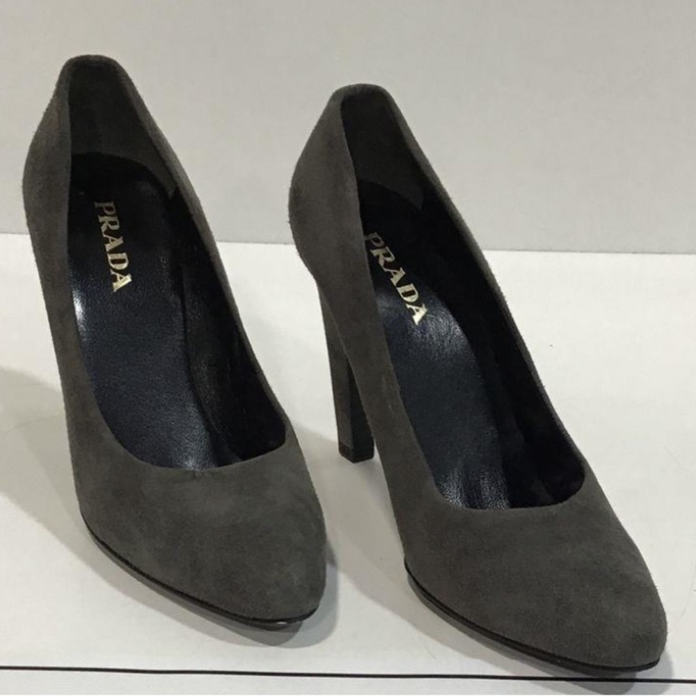 Women’s Prada Grey Suede Pump Size 37.5 - Picture 5 of 8
